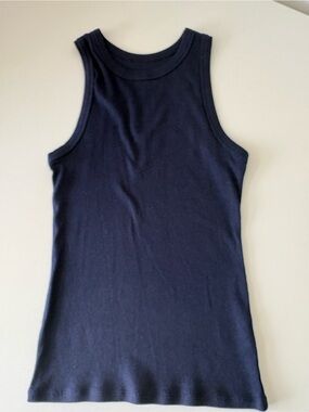Navy Ribbed Basic Tank Top - women’s Medium